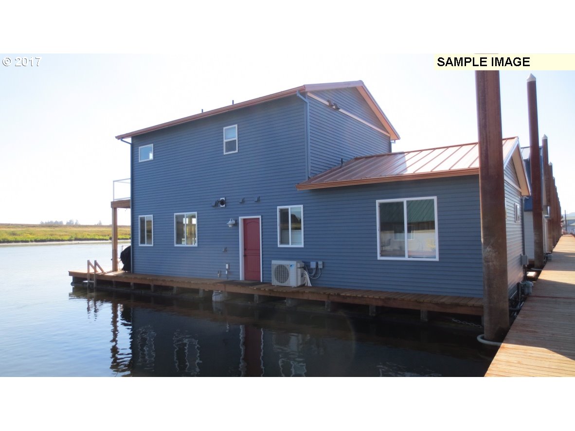 Floating Homes for Sale in Portland Oregon, Houseboats, Moorages, and