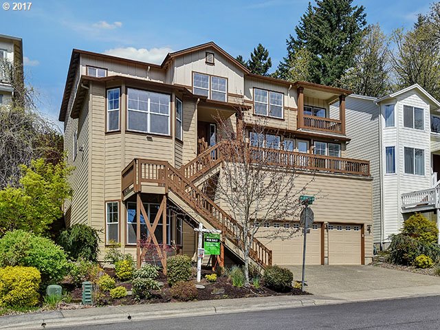 This home has been refreshed! If you've seen it before you need to come again. 4 bedrooms w/ 2... Primary Photo for Listing #17498542