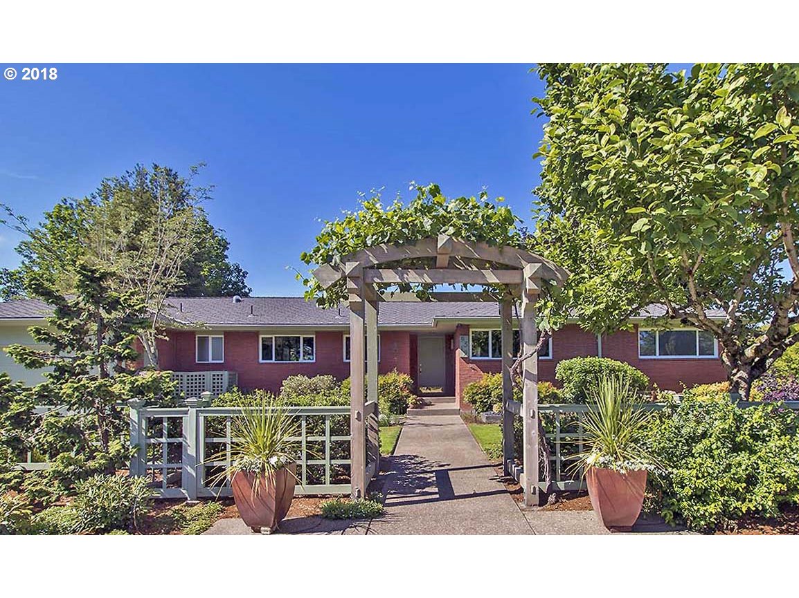 5315 DOVER LN SW Portland, Oregon Beautiful light filled Mid Century has unobstructed territorial view-Gorgeous Yard-View deck.Open floor plan w/Hardwoods-Walls of windows-Showpiece gas fireplace-French doors to sunroom! Gorgeous remodeled quartz kitchen w/gas range-Hardwoods. Spectacular Master Suite has walk in shower room-Soak Tub-Amazing walk in closet + W/Dryer. Possible 2nd living quarters w/2nd kitchen-Family room w/fireplace+ 3 bedrooms. 2 offices-1 O/S entrance