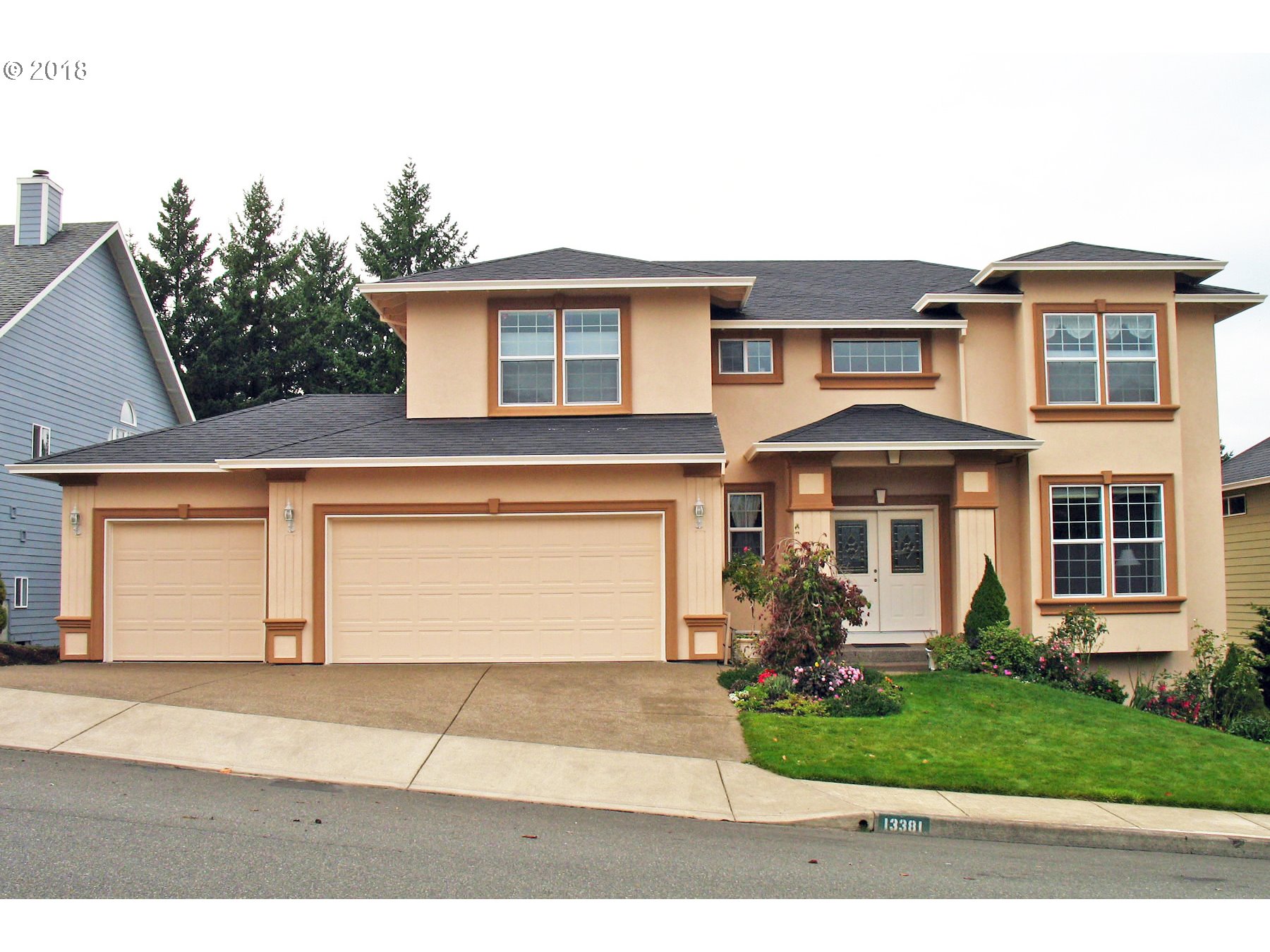 13381 ESSEX DR SW Tigard, Oregon Quiet Bull Mountain neighborhood with sweeping vistas of 5 snow-capped mountains & protected urban forests.Easy access to Progress Ridge shopping & entertainment. 5 bedrooms+2 bonus rooms+Office/Den. Kitchen w/Maple Floors, Cook Island, Granite & eat area. Great room concept w/fireplace & views of the green space. Great natural light w/lots of windows. King-size master suite w/5 piece bath & mountain views. Lots of storage.