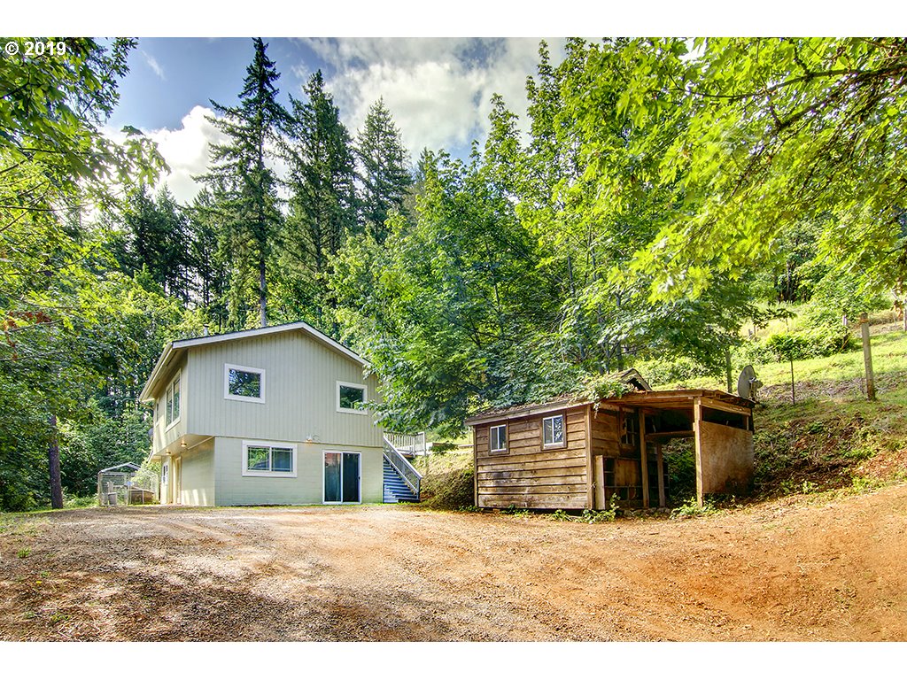 38956 PLACE RD (1 of 32)
