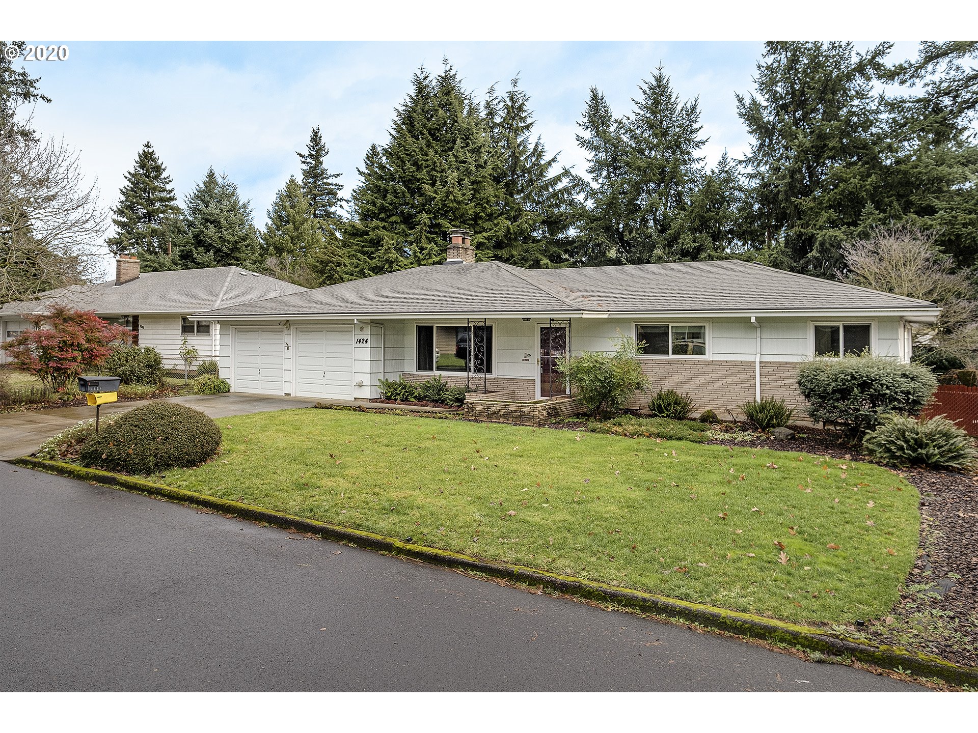 1424 SE 143RD AVE (1 of 24)