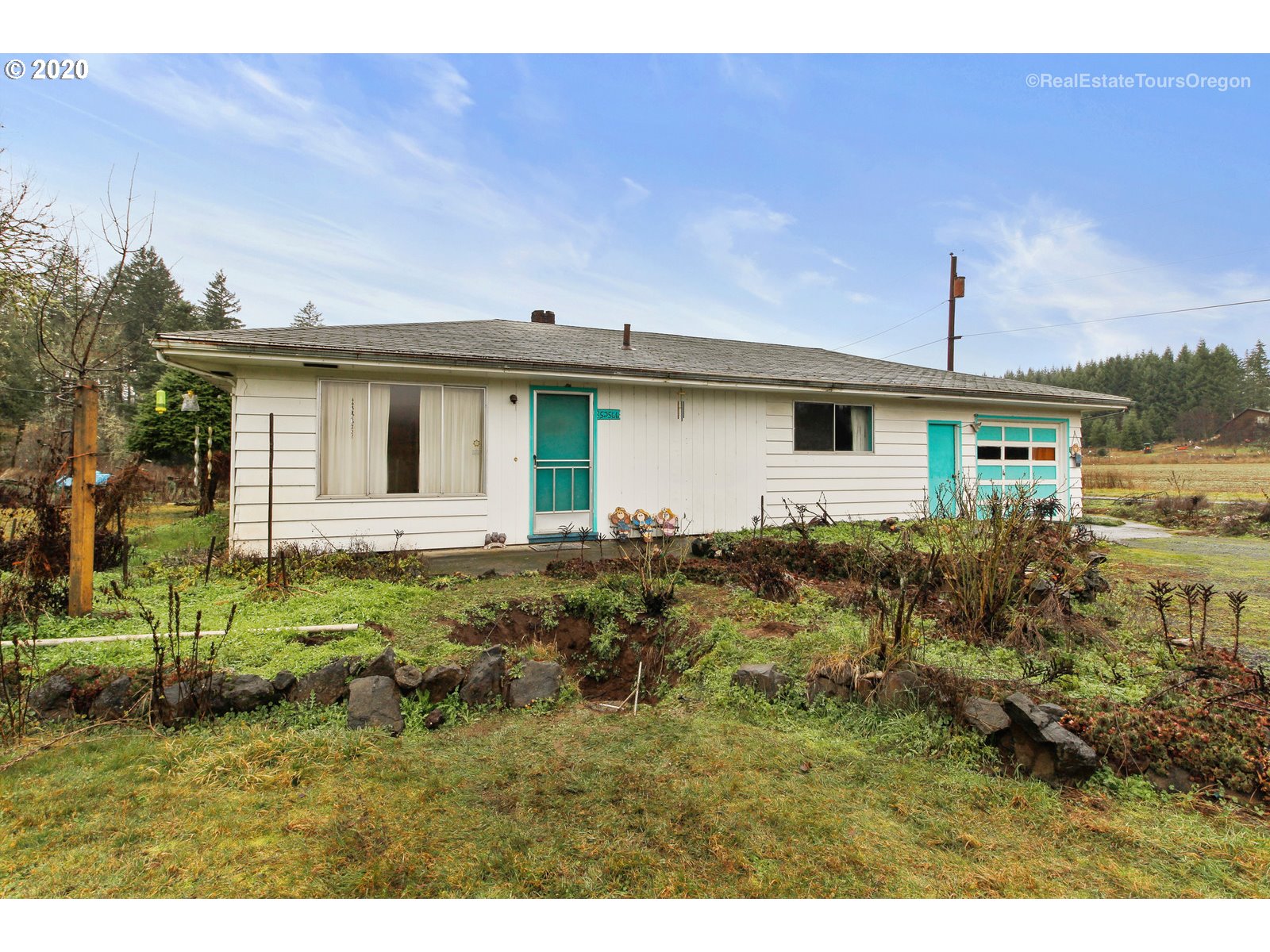52566 NW OLD WILSON RIVER RD (1 of 30)