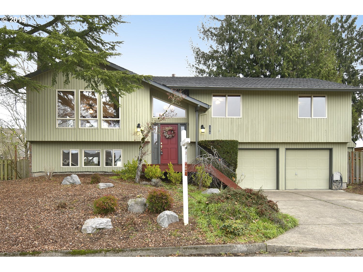 13670 SE 126TH AVE (1 of 27)