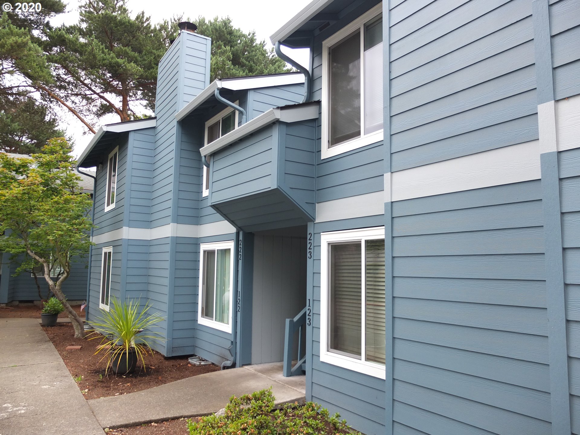 BROOKSIDE Condos For Sale in HILLSBORO Portland Condo Mania!