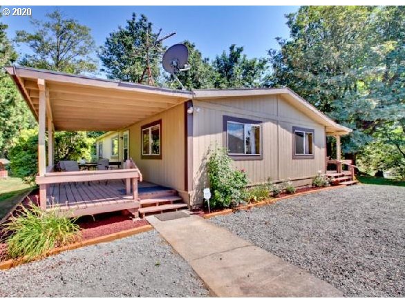 37000 E HIST COLUMBIA RIVER HWY (1 of 22)