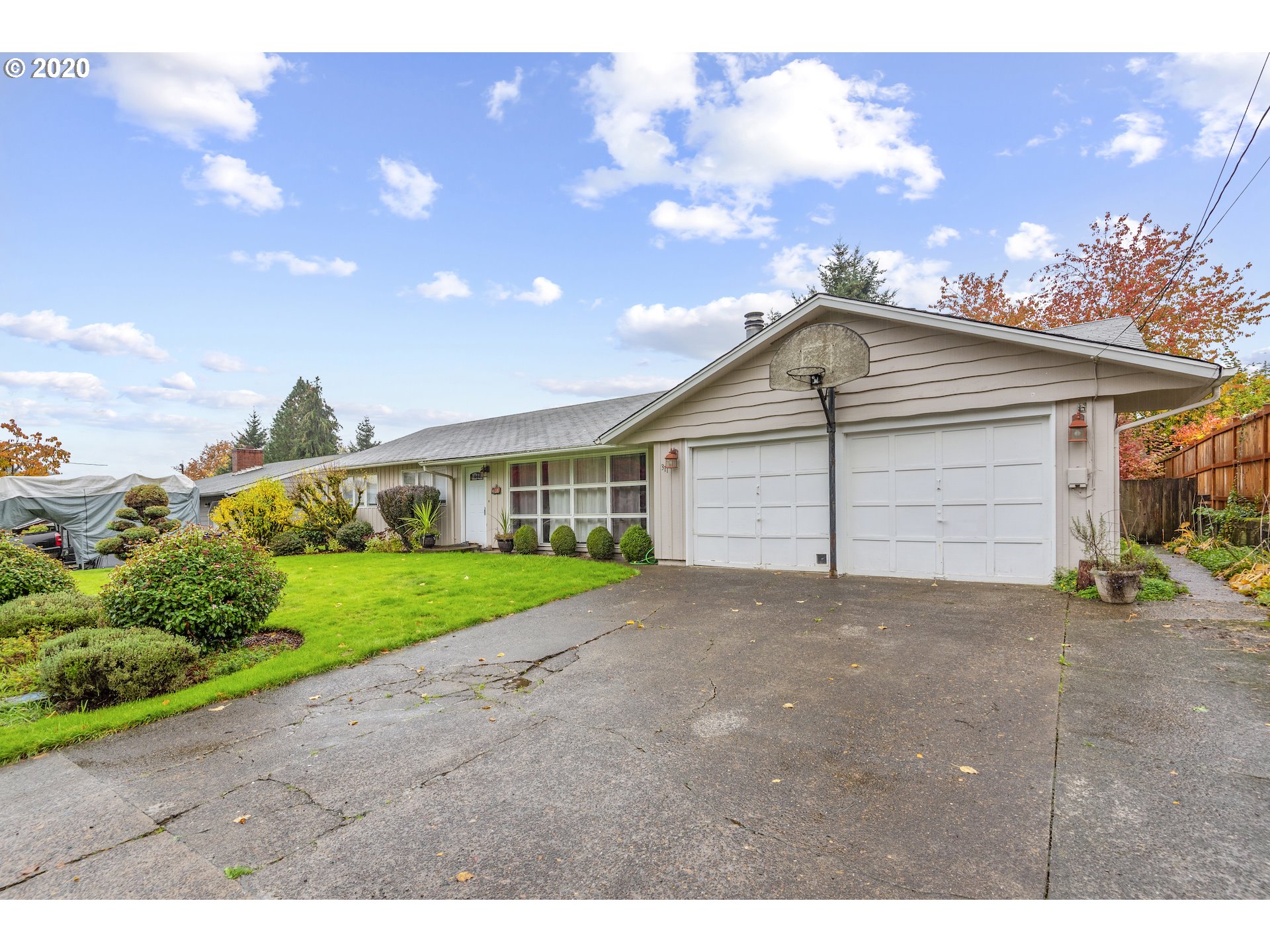311 BARR DR (1 of 28)