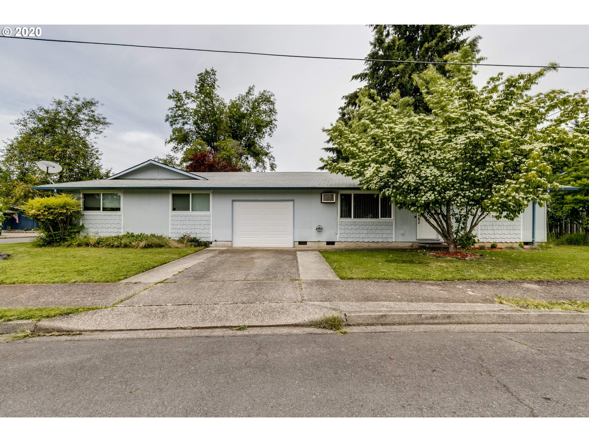 943 56TH PL (1 of 32)