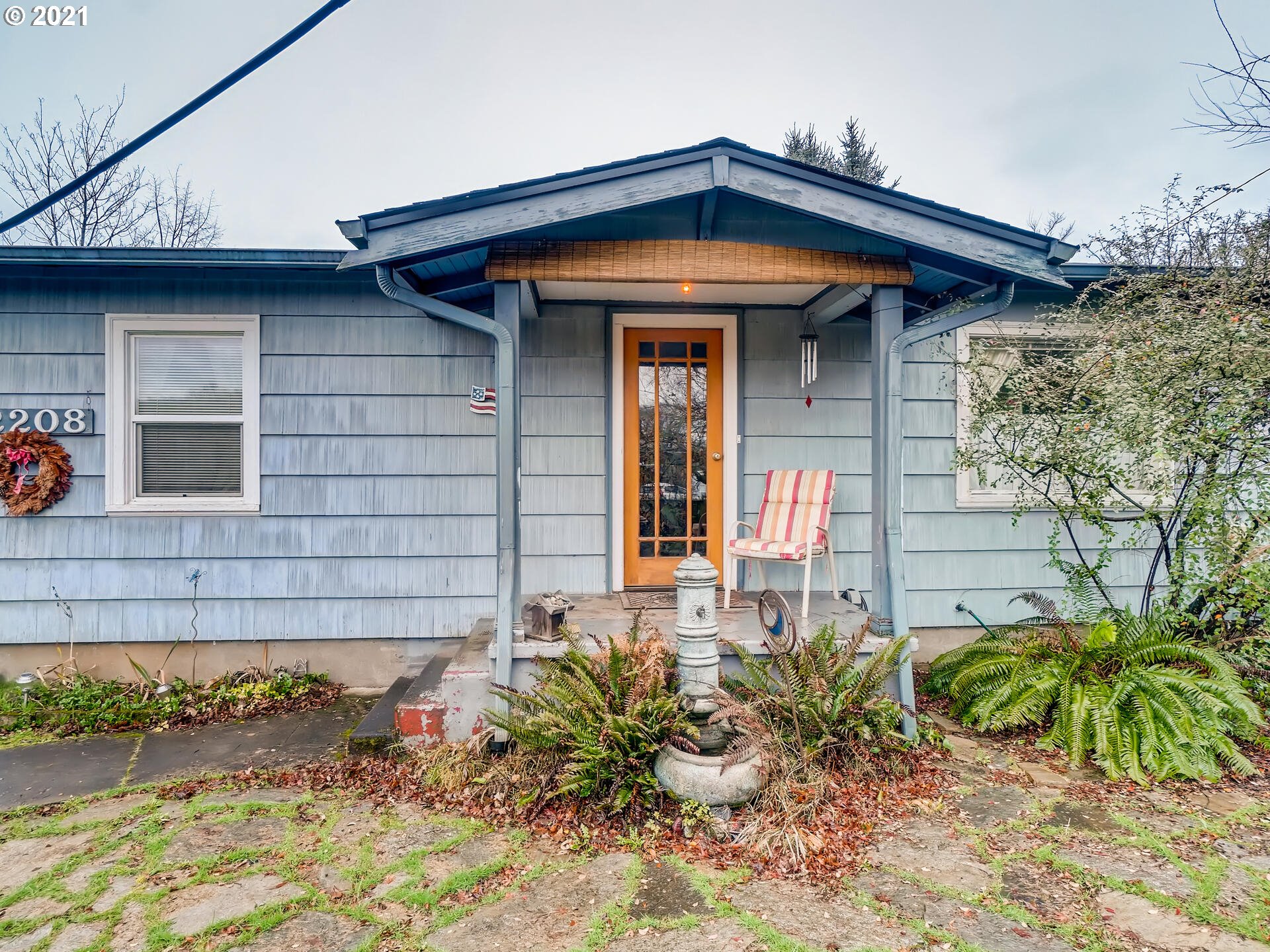 2208 SE 87TH AVE (1 of 31)