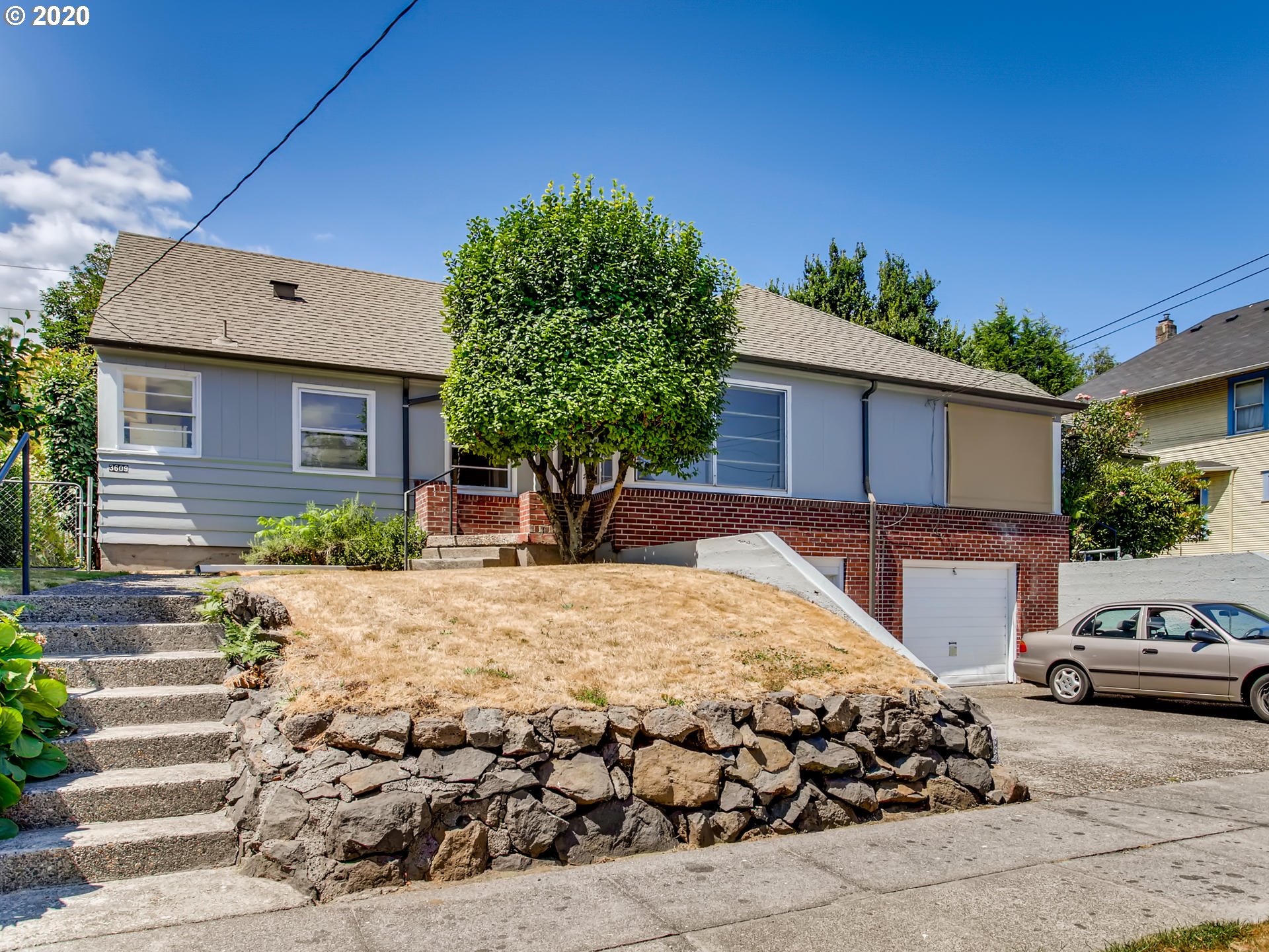 3607 SE 8TH AVE (1 of 28)