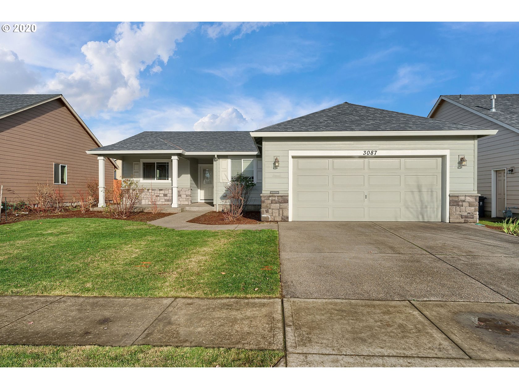 3087 REED AVE (1 of 32)