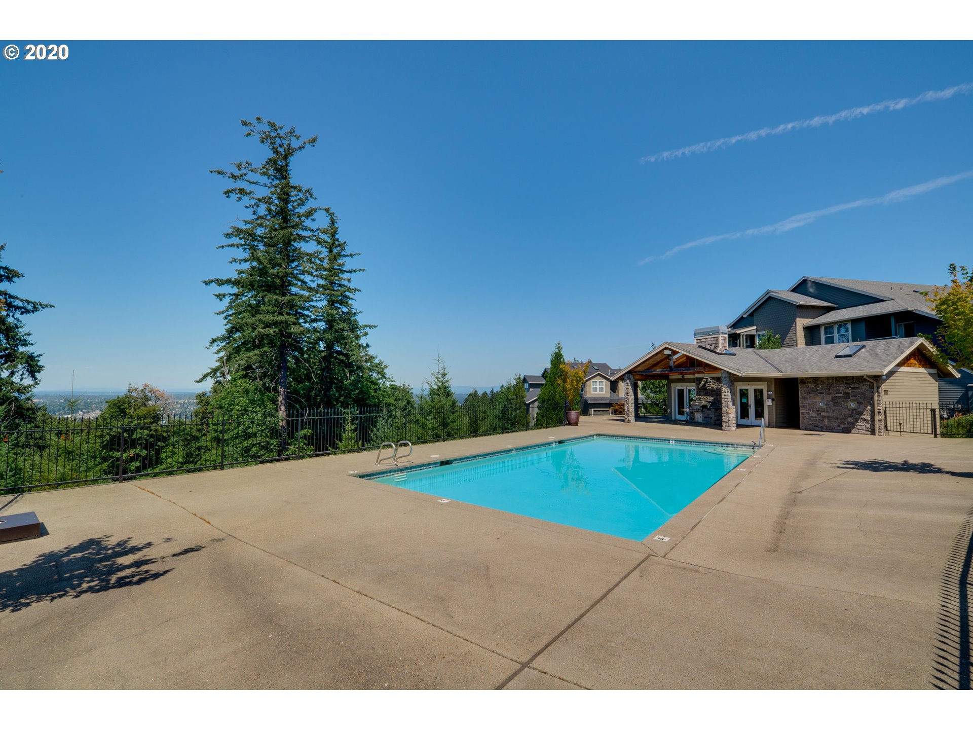 Just Listed Luxury Living in Happy Valley Living Room Realty