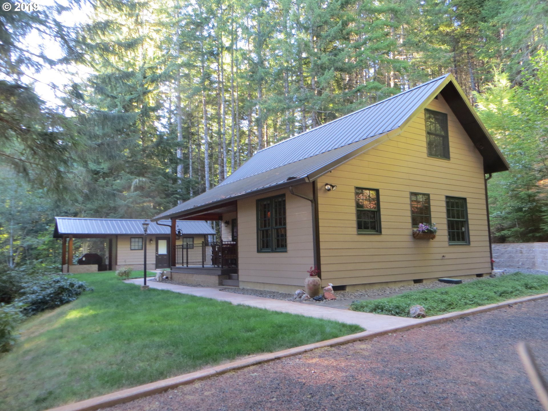 12545 UPPER SMITH RIVER RD (1 of 22)