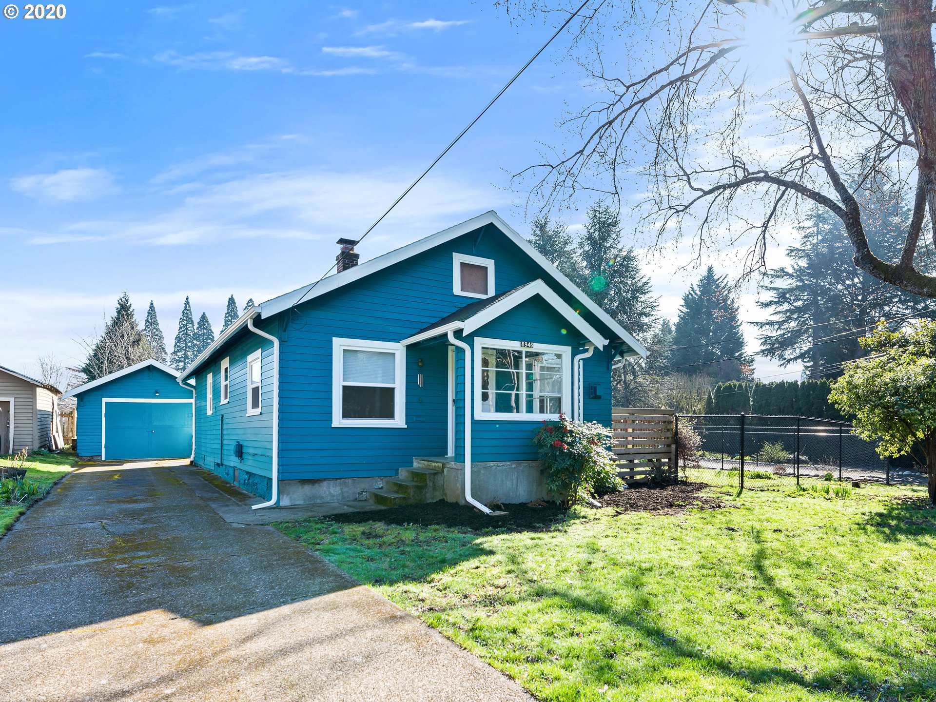 8946 SE 39TH AVE (1 of 28)