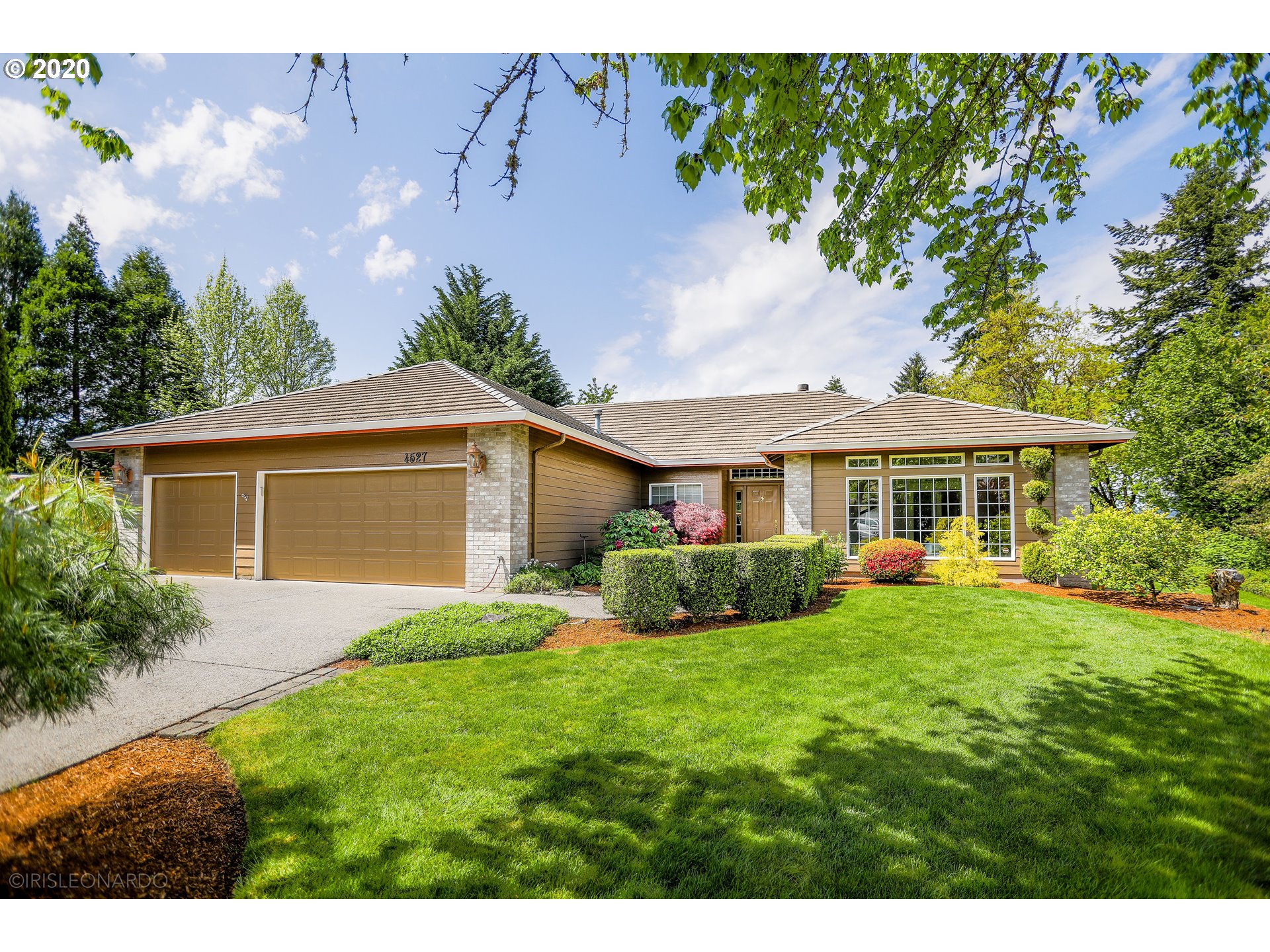 4527 NW CENTER CT (1 of 32)