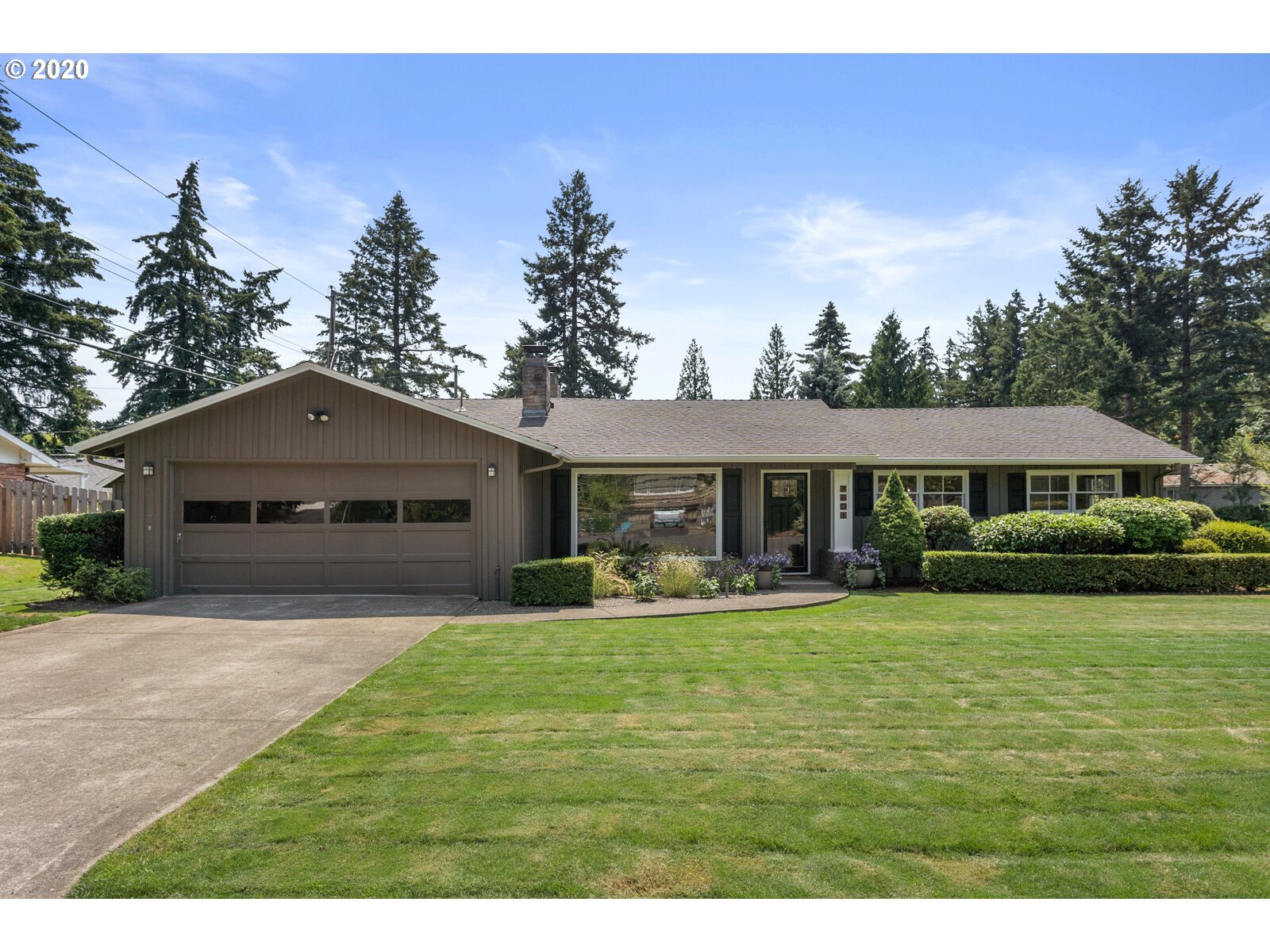 9501 SE BUTTE AVE (1 of 32)