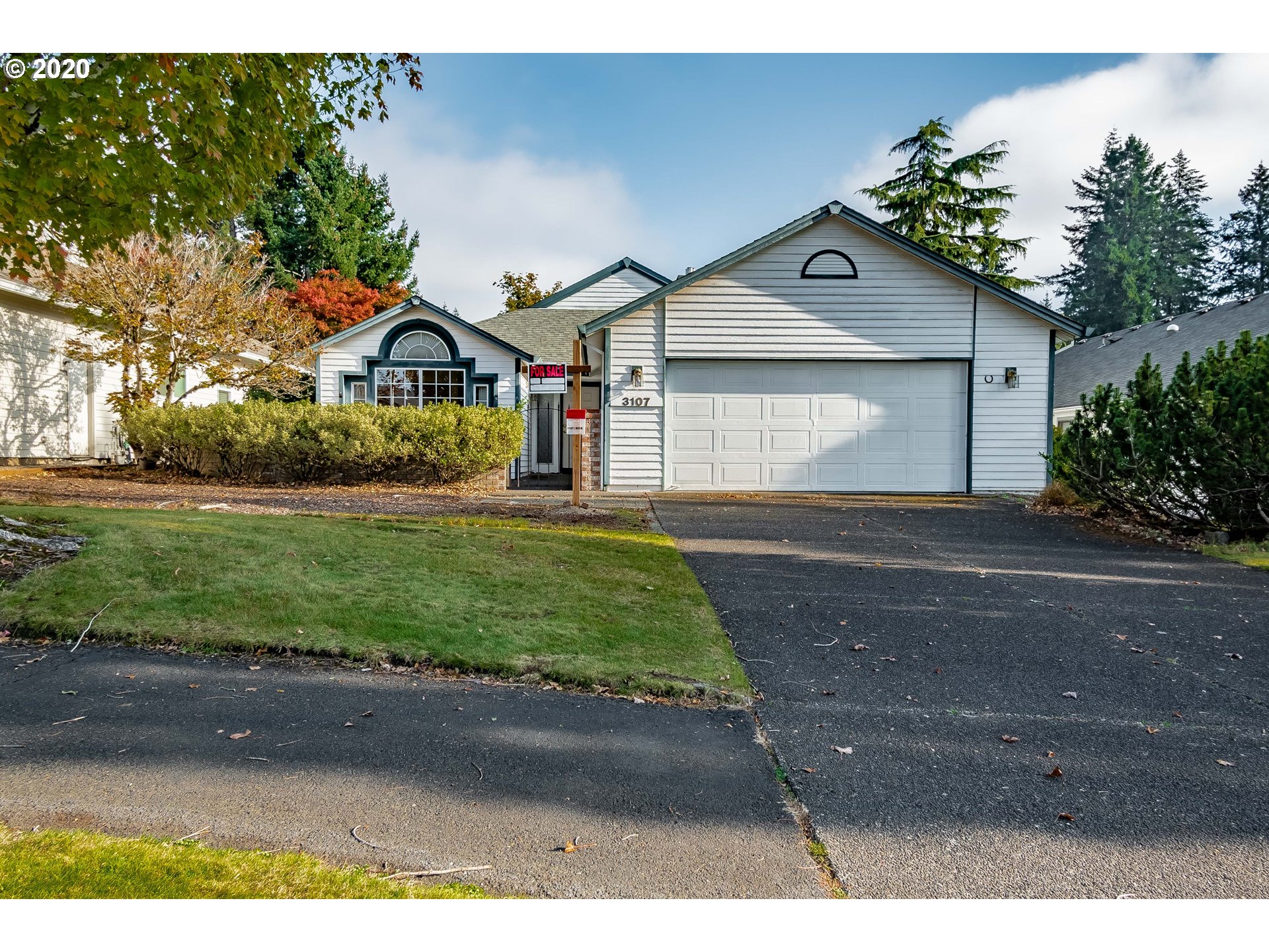 3107 SE 157TH AVE (1 of 32)
