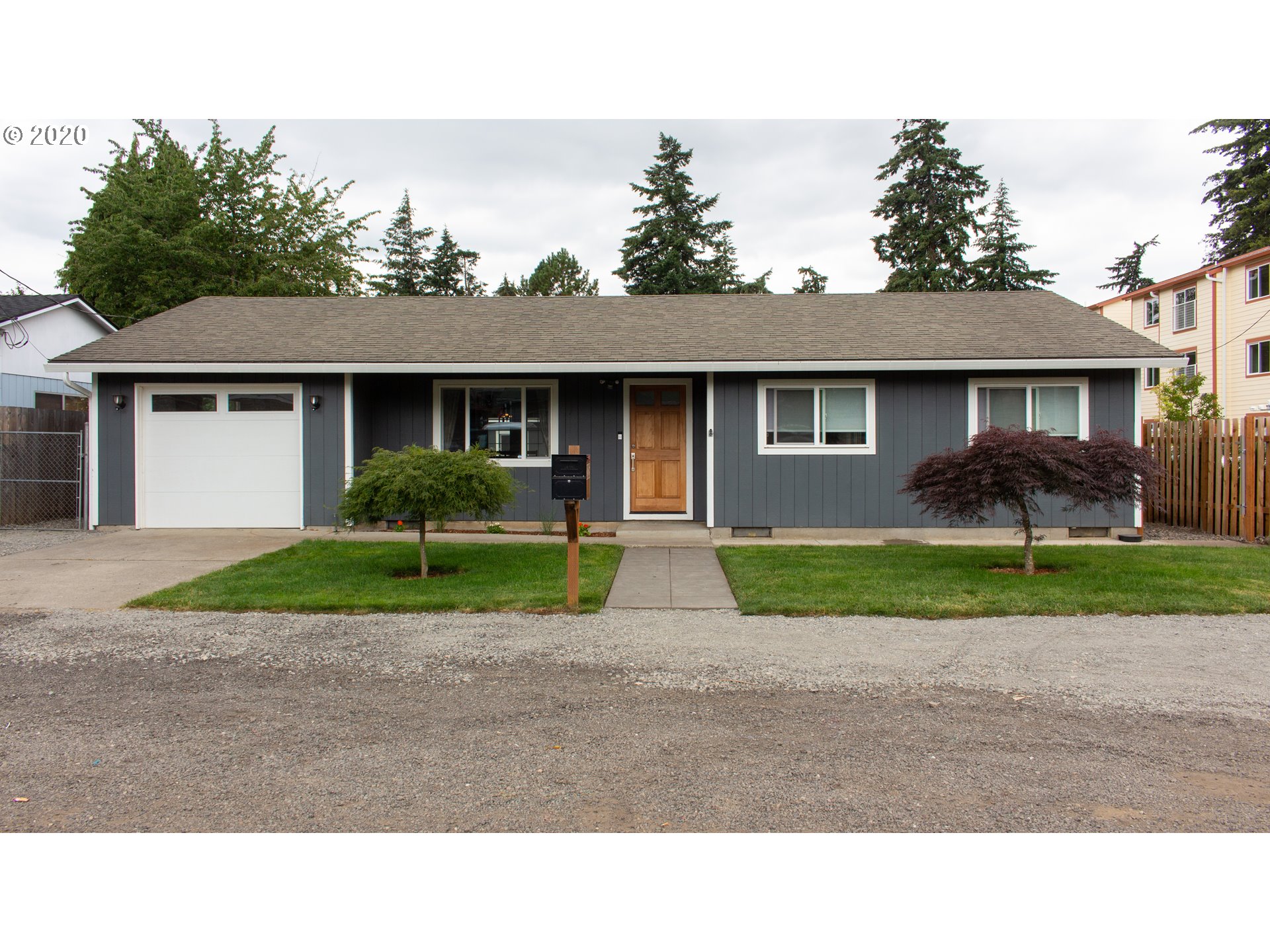 2325 SE 159TH AVE (1 of 14)