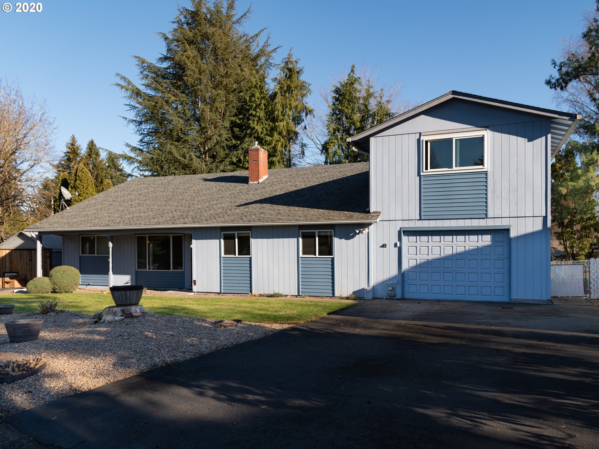 11050 SE 77TH AVE (1 of 32)