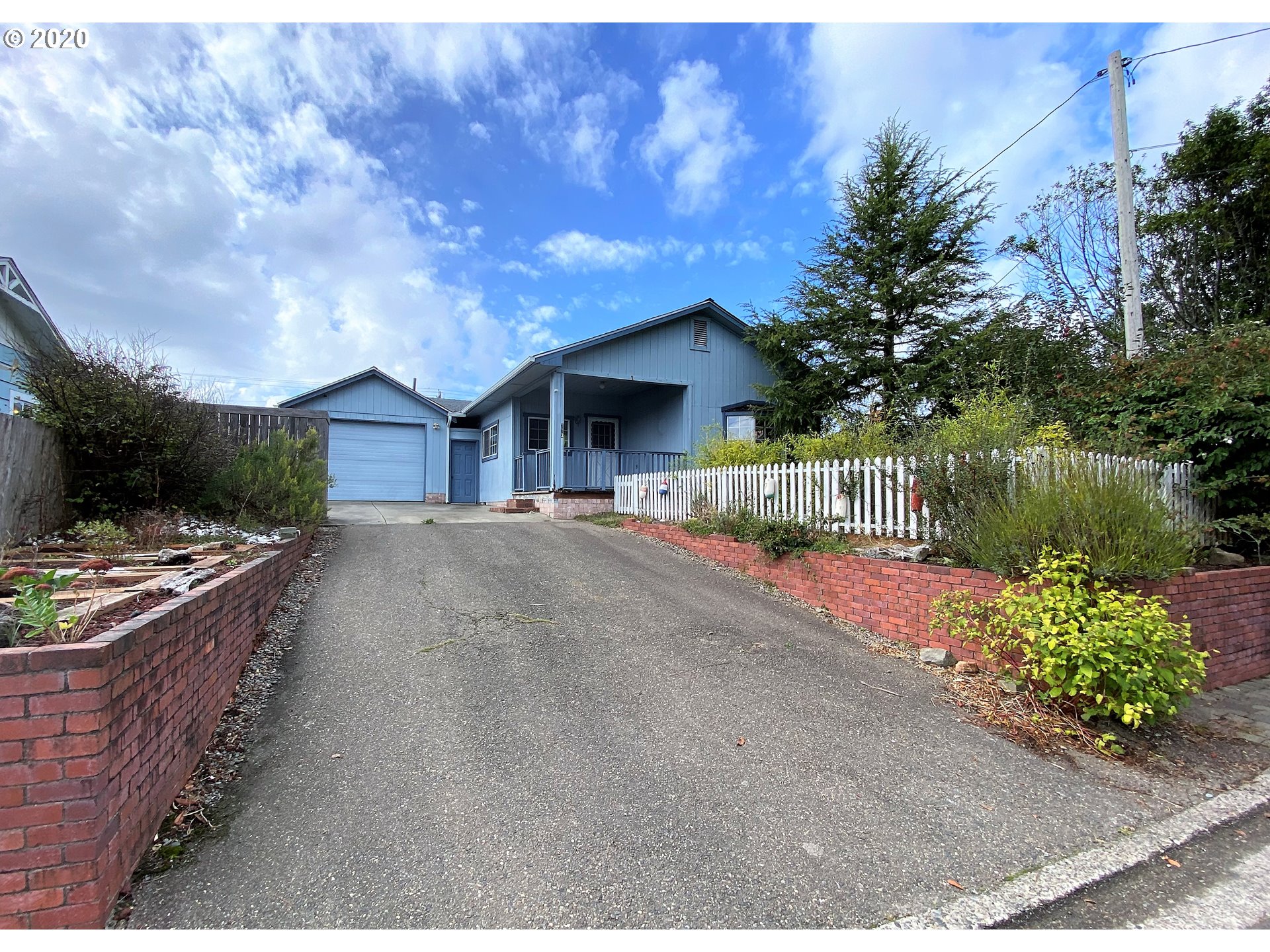 773 CLEARLAKE AVE (1 of 28)