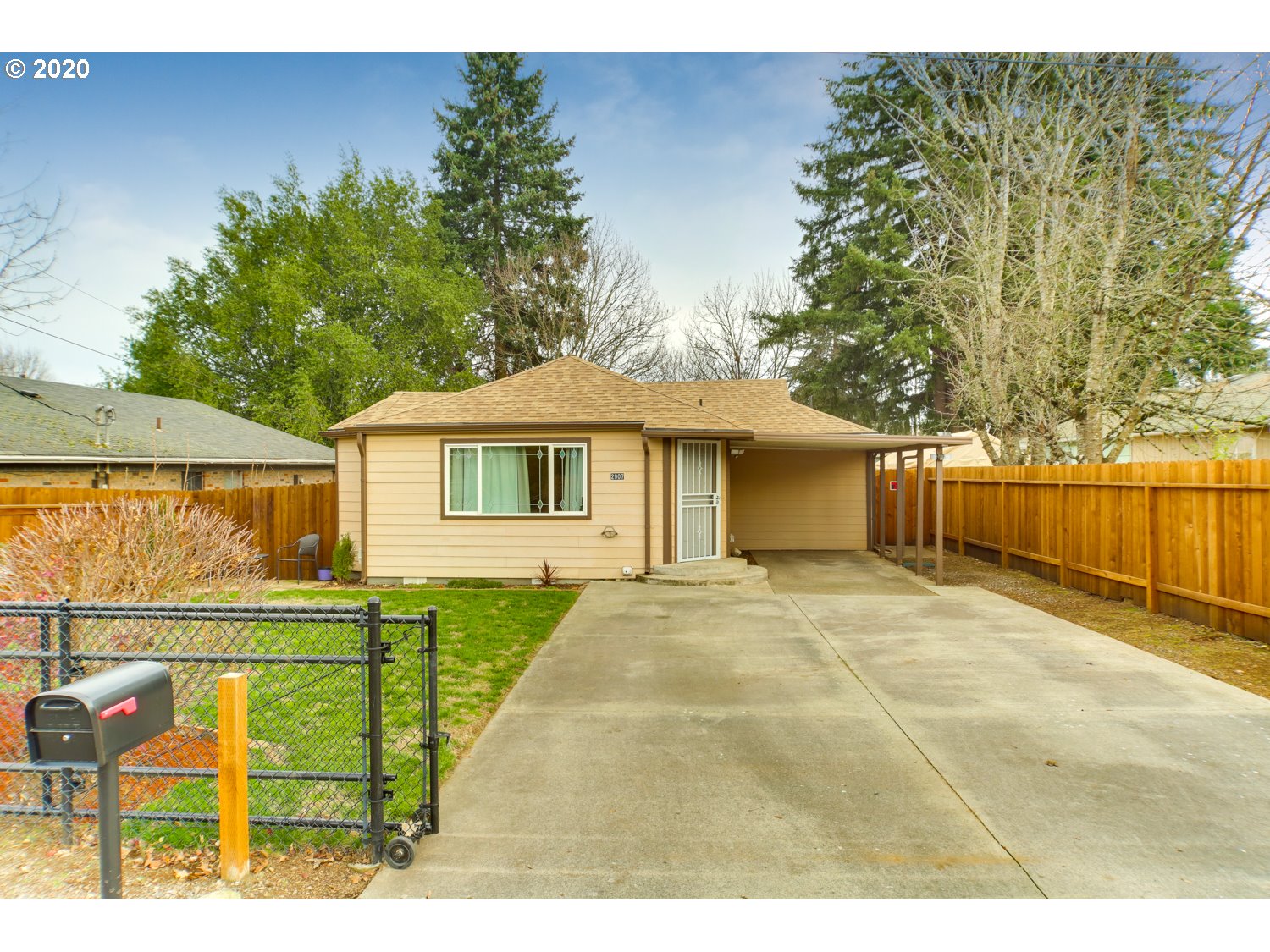 2907 DRUMMOND AVE (1 of 30)