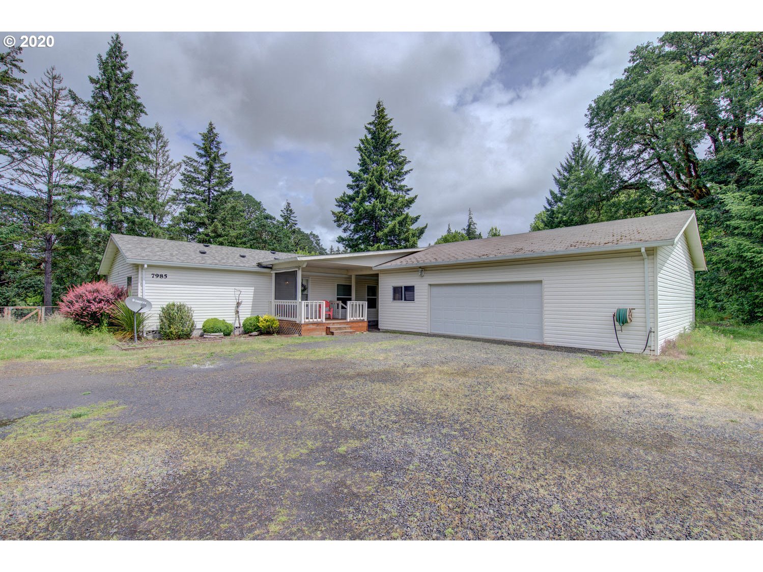 7985 Sawtell RD (1 of 32)