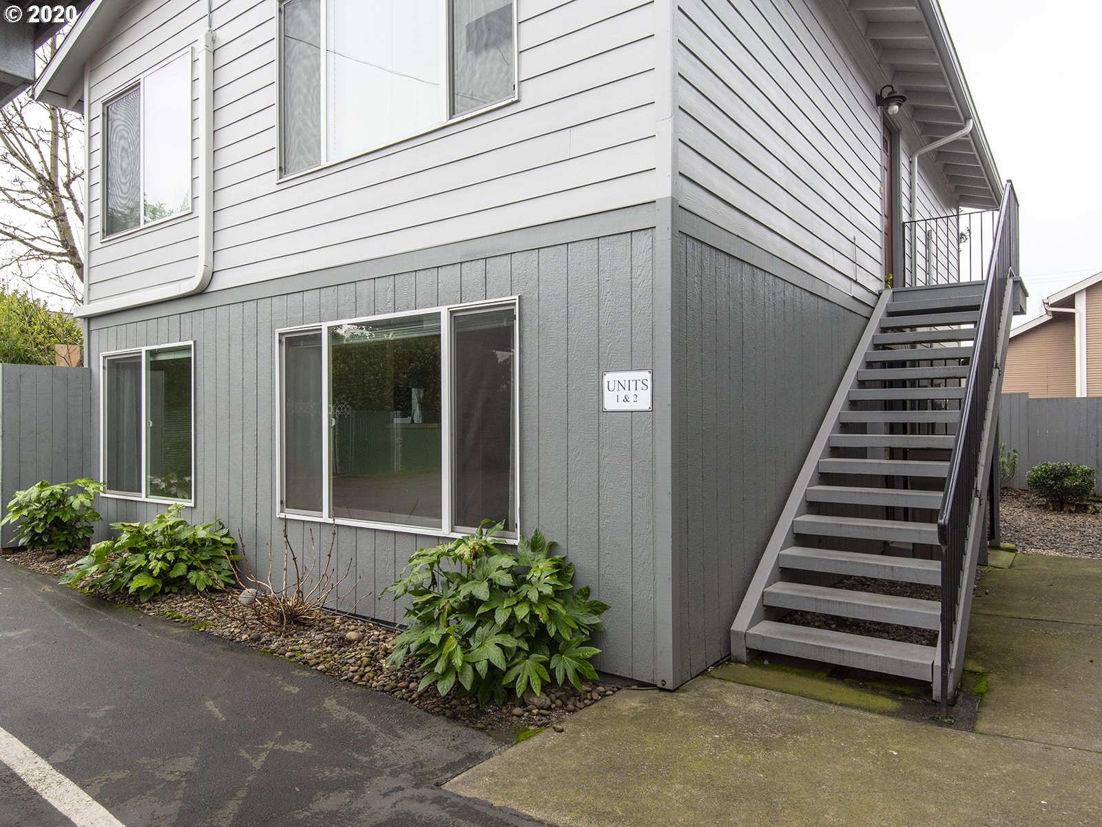 9221 N LOMBARD ST 1 (1 of 22)