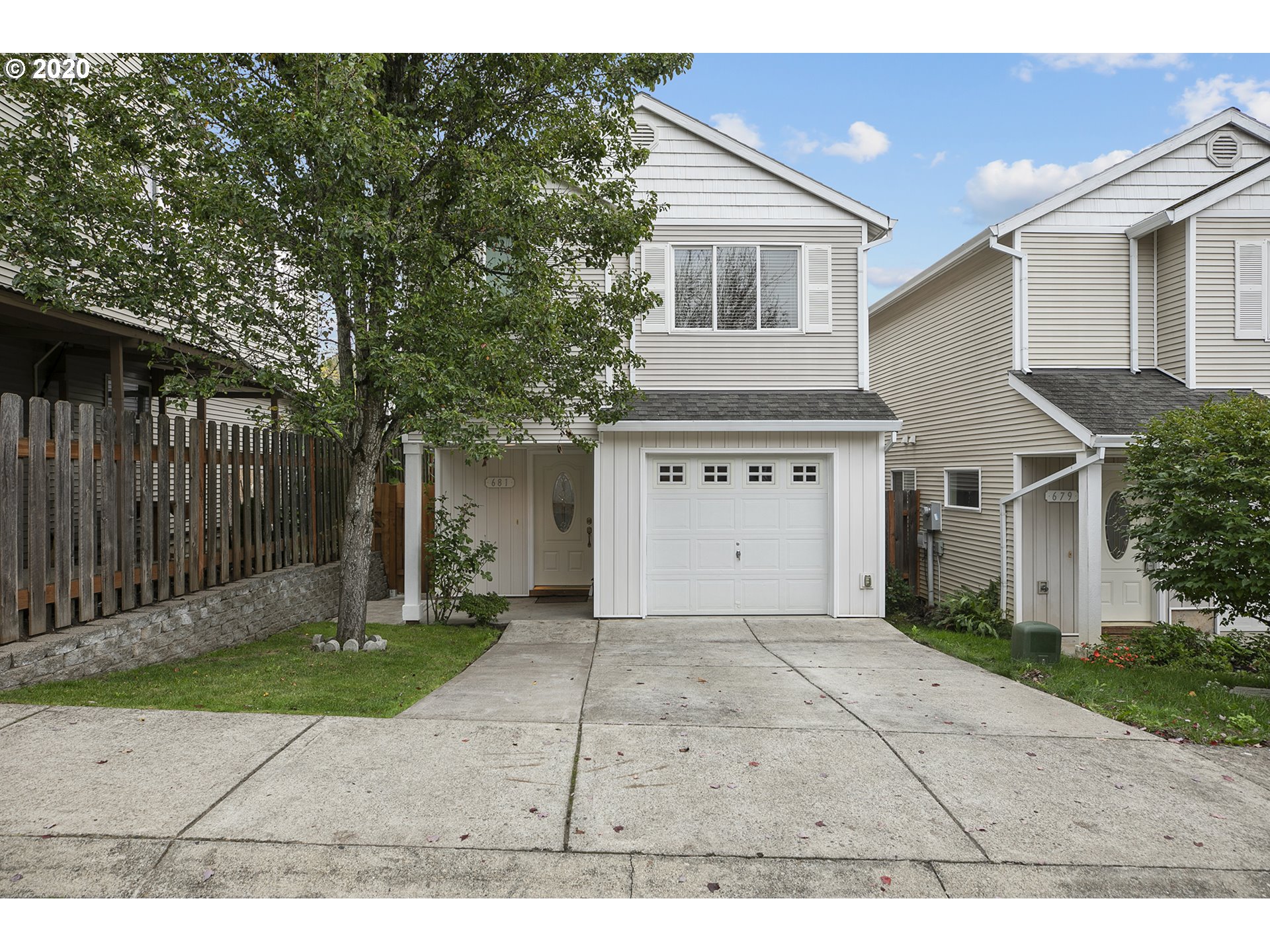 681 SE 148TH AVE (1 of 29)