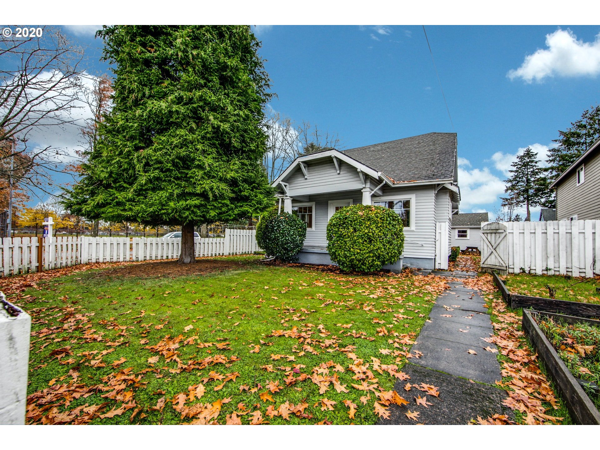 6541 SE 89TH AVE (1 of 28)