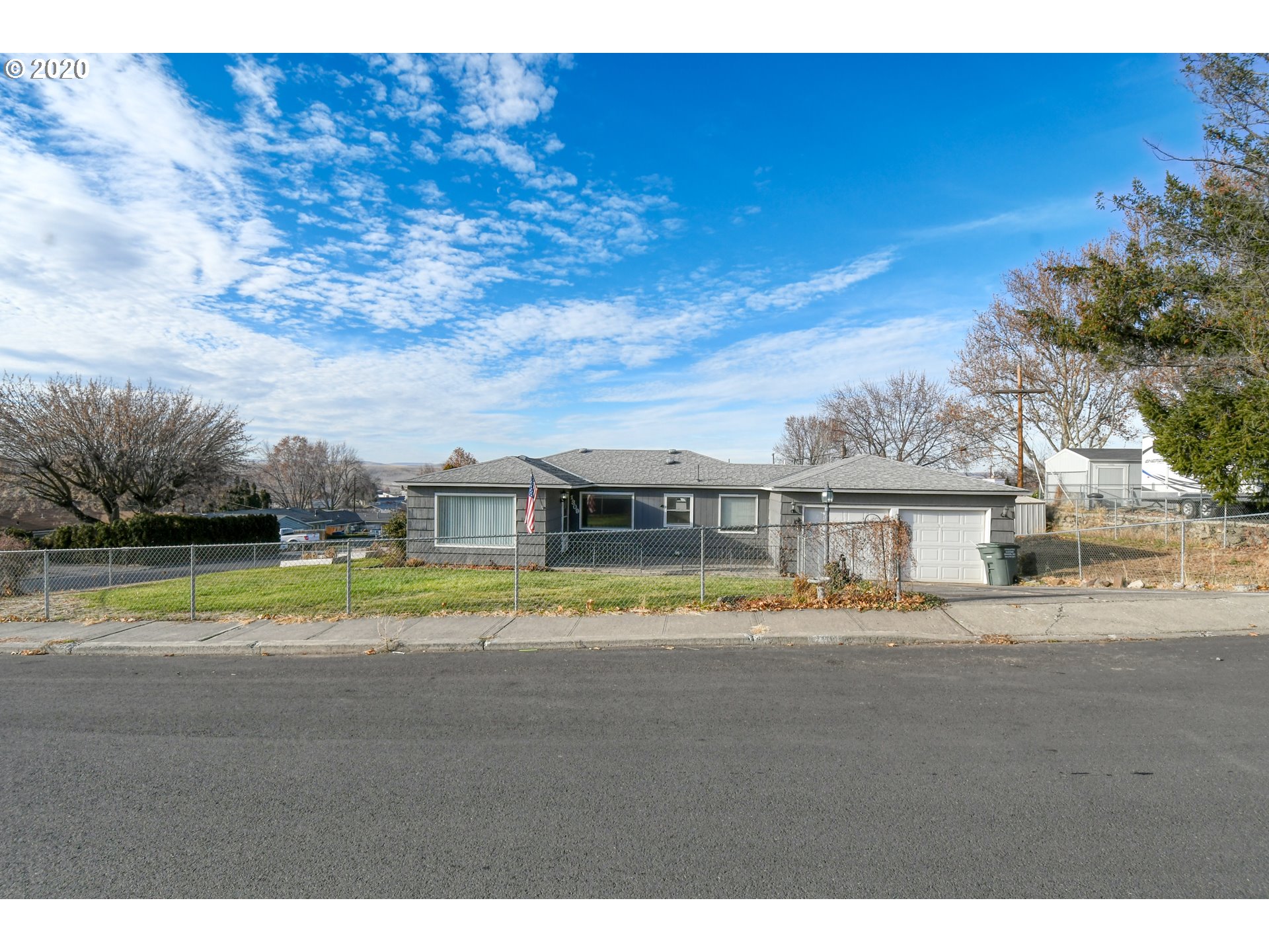 1309 SW 24TH ST (1 of 32)