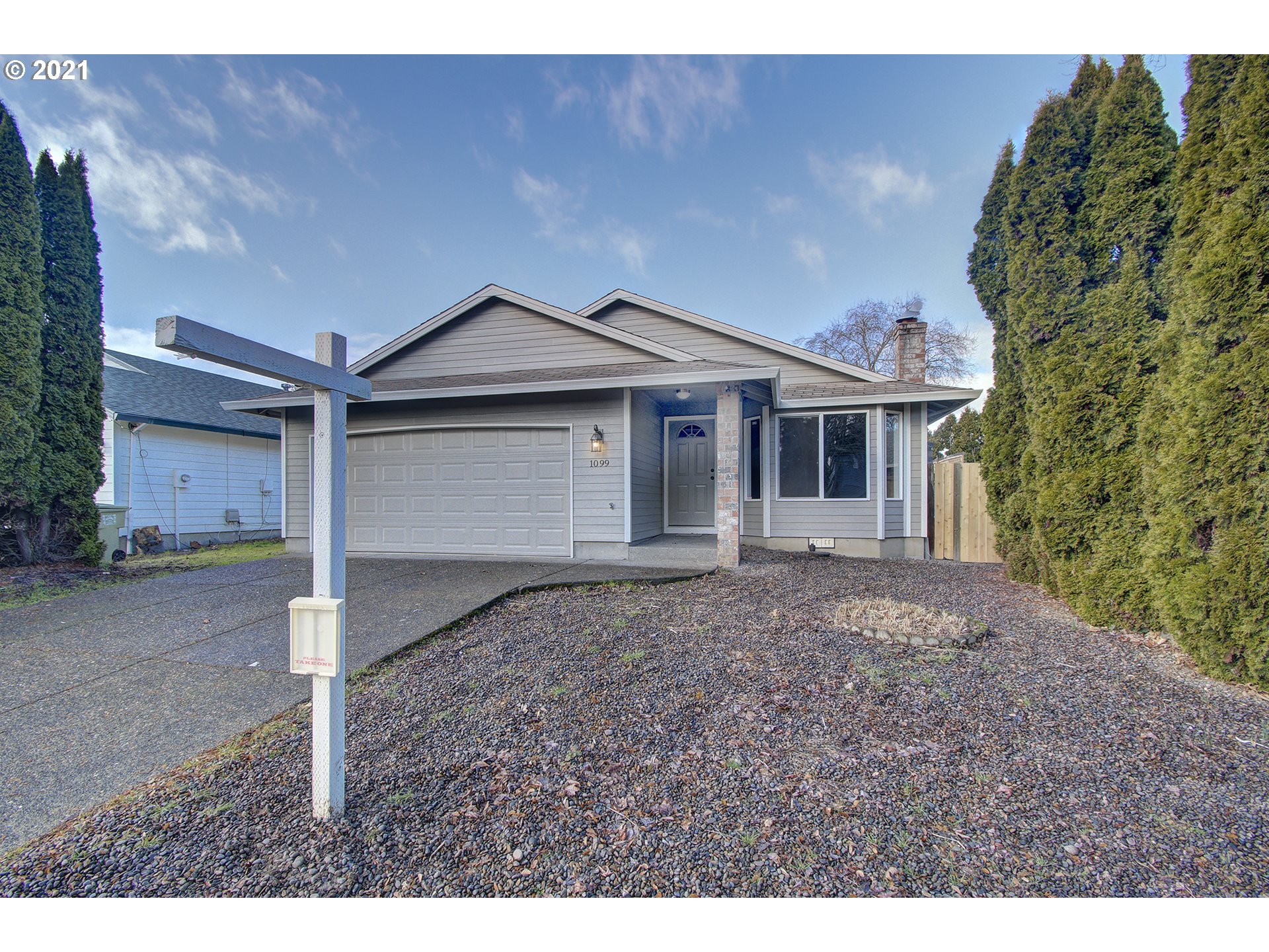 1099 SW 215TH AVE (1 of 29)