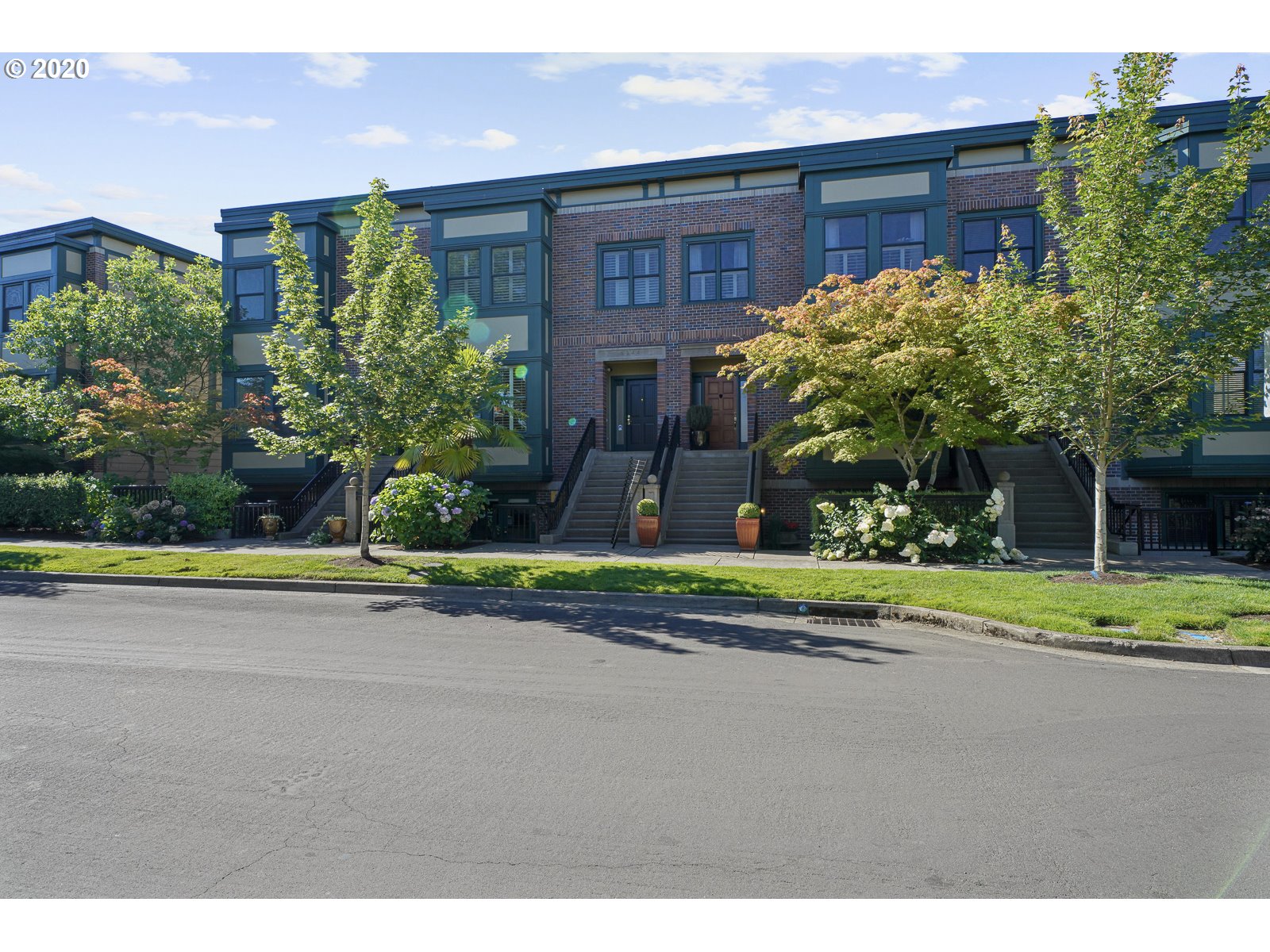 ORENCO STATION AT TOWN CENTER Condos For Sale in HILLSBORO Portland