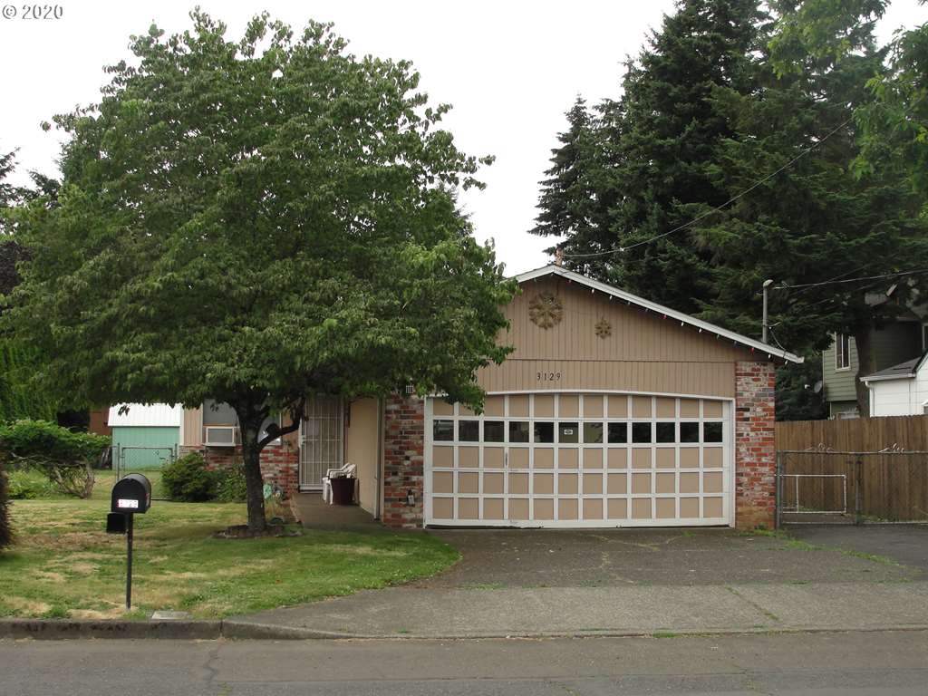 3129 SE 140TH AVE (1 of 30)