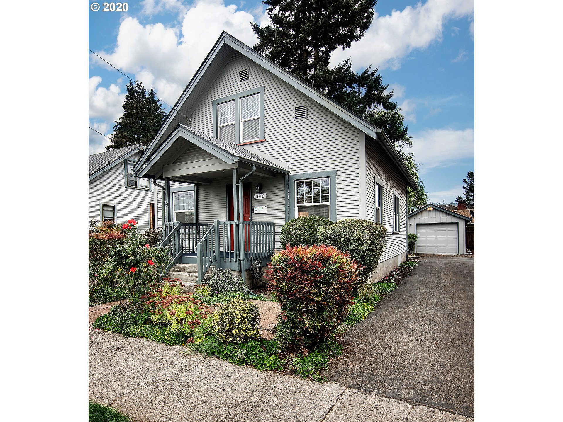 1010 S 6TH AVE (1 of 25)