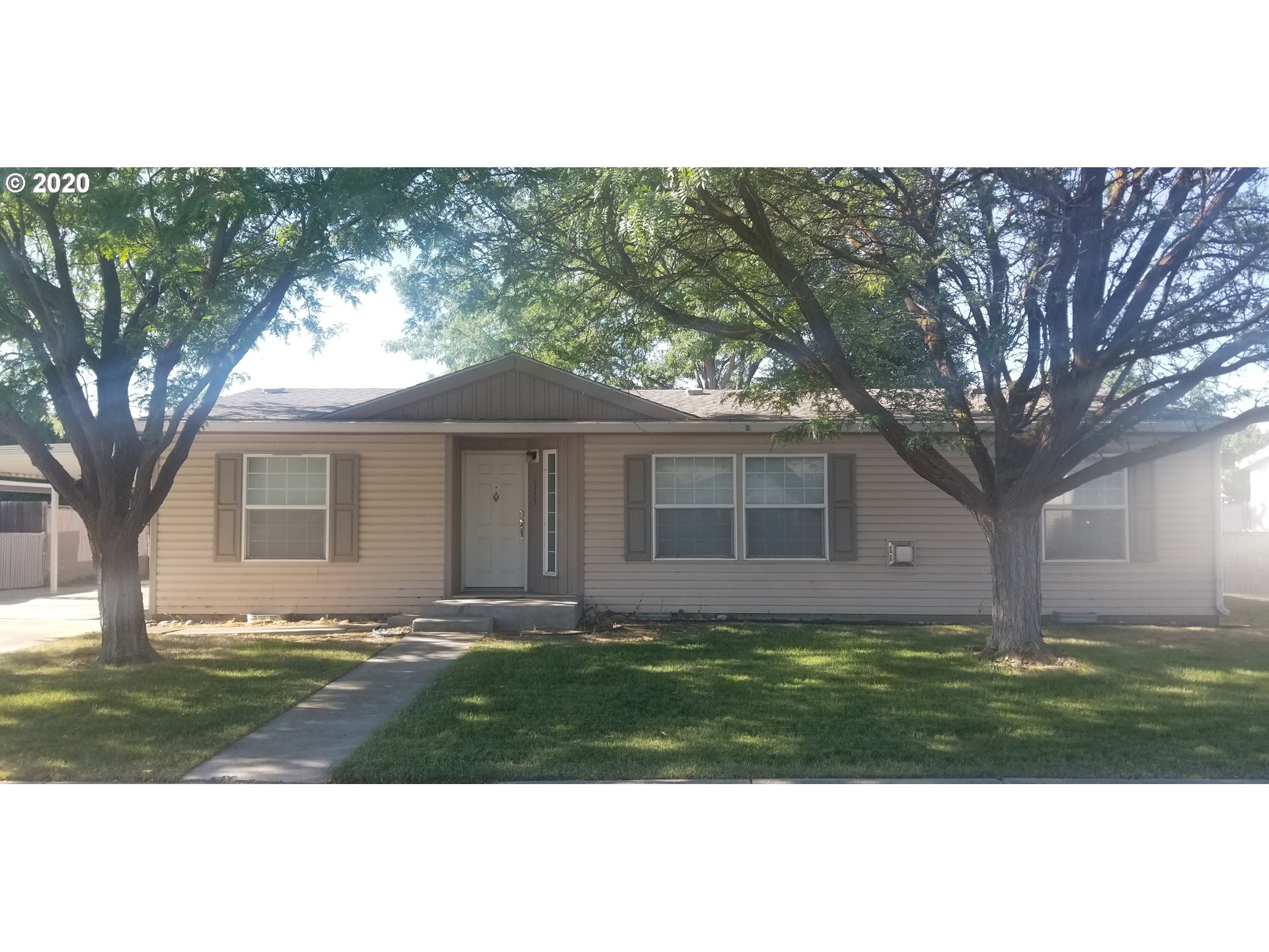 1535 W SUNLAND AVE (1 of 24)