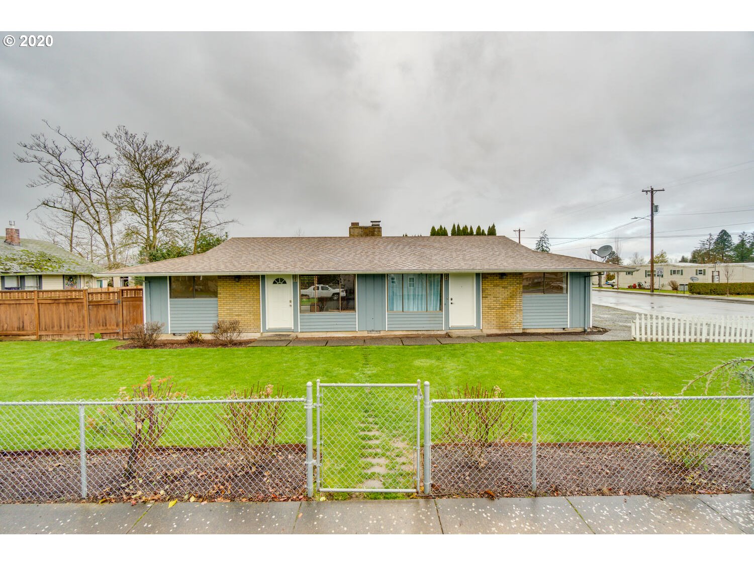 422 KENNEL AVE (1 of 32)