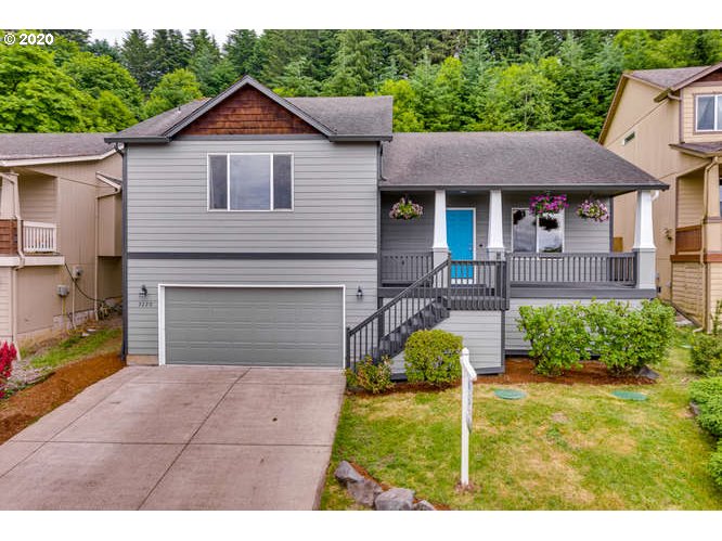3220 NW PACIFIC RIM DR (1 of 32)