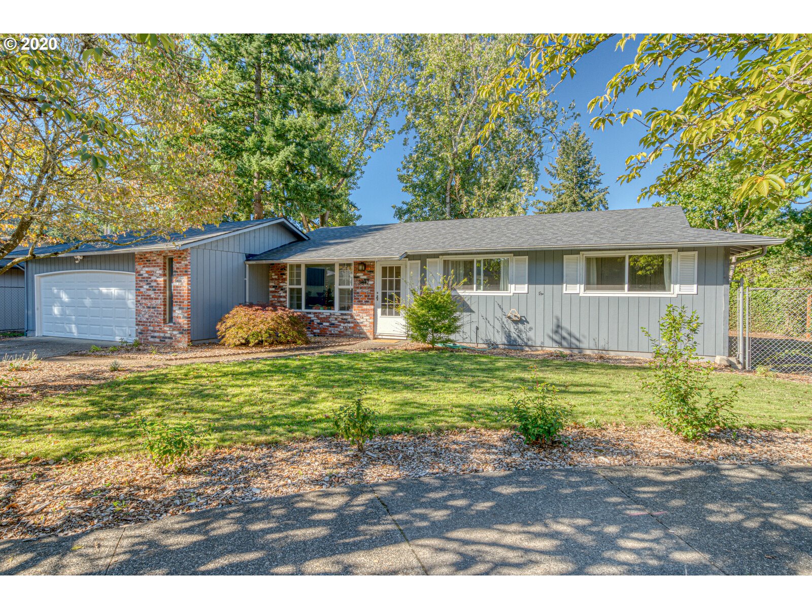 3317 SE 159TH AVE (1 of 23)