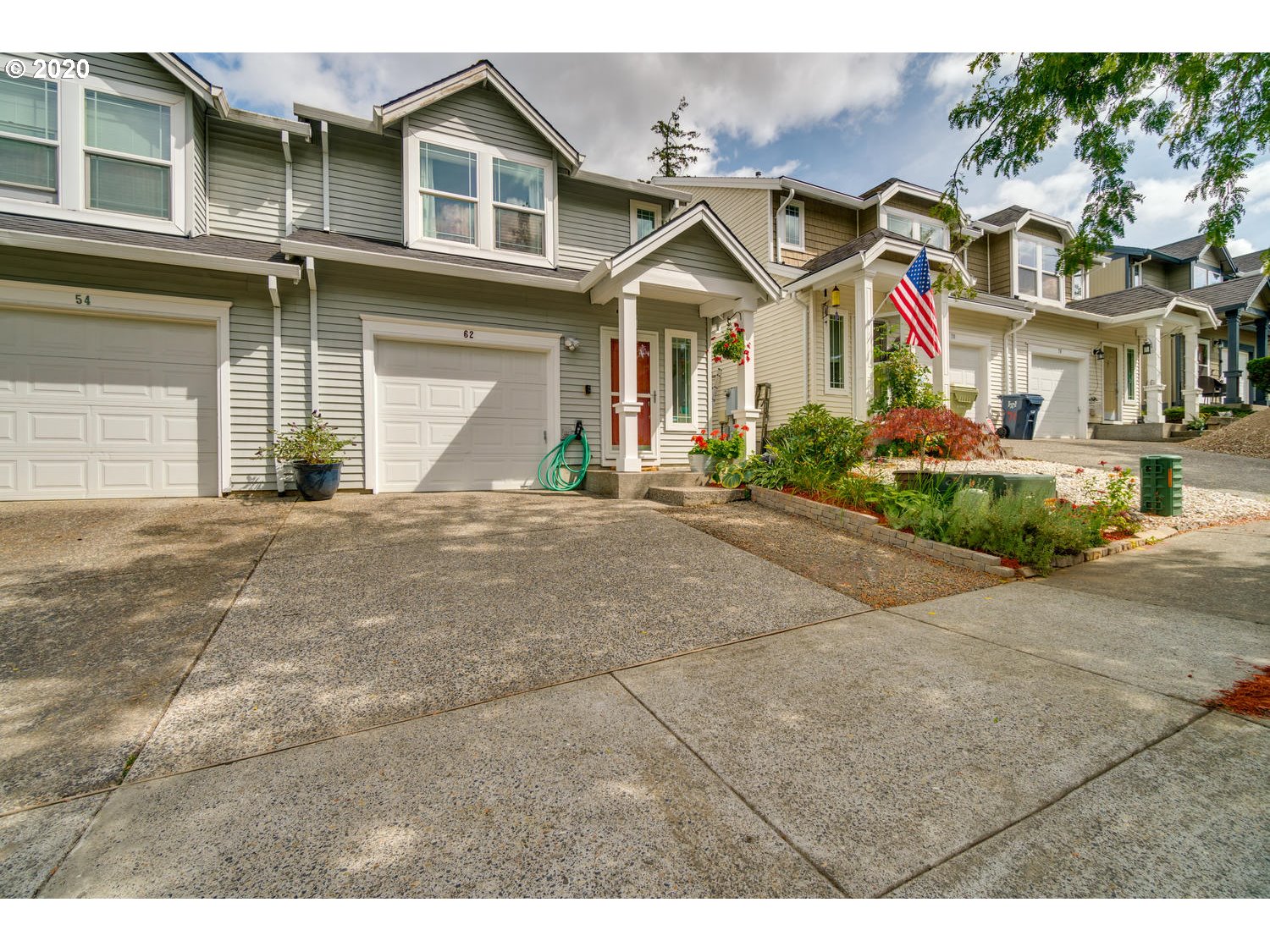 62 SW 206TH AVE (1 of 32)