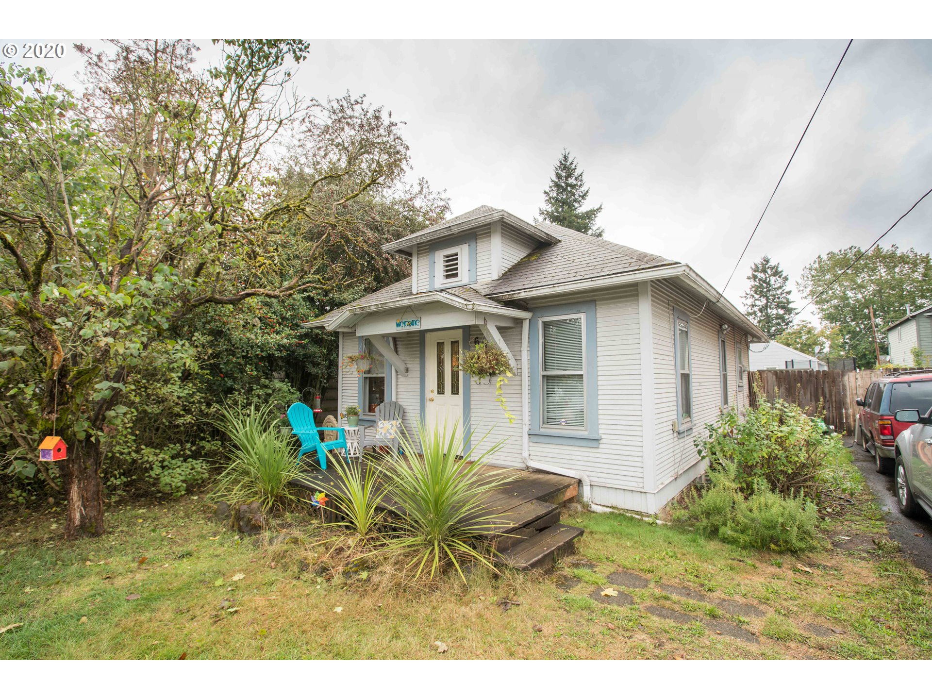 6915 SE 66TH AVE (1 of 13)