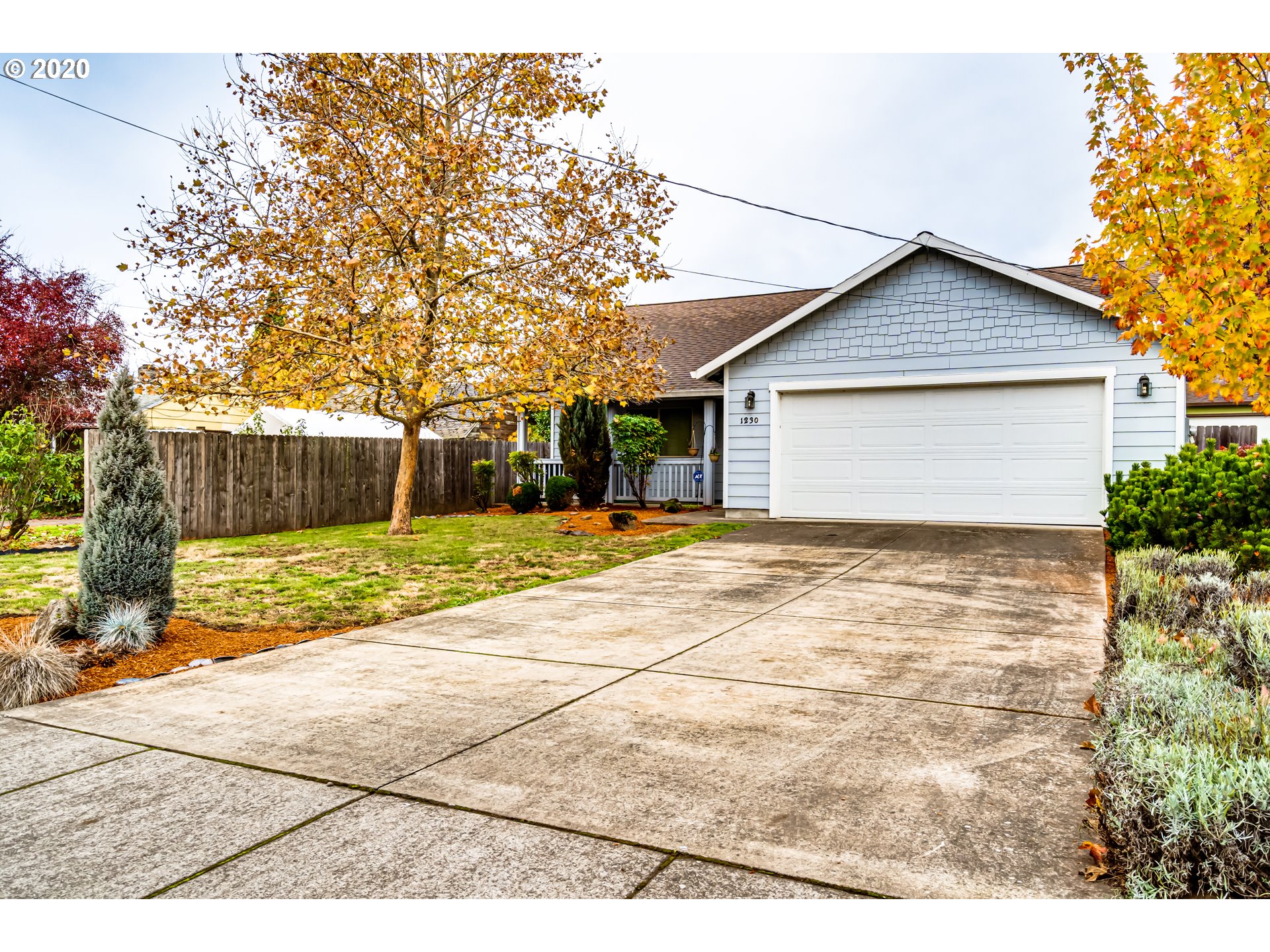 1230 FAIRVIEW DR (1 of 23)