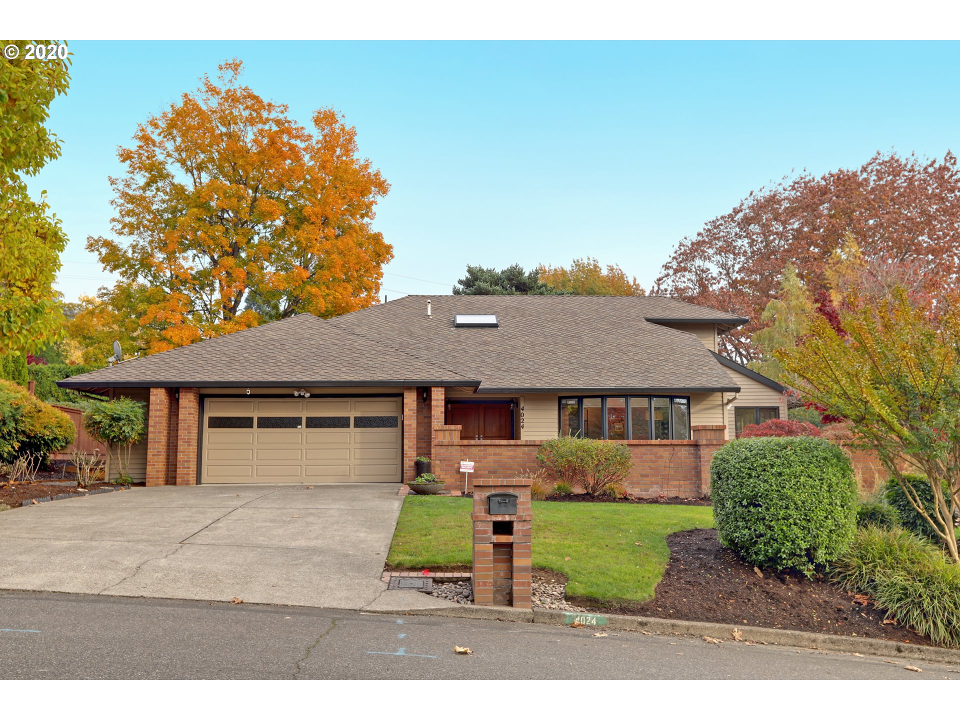 4024 SW 44TH AVE (1 of 23)