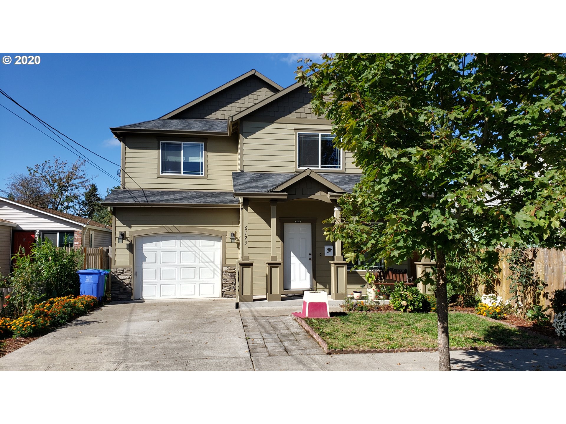 6123 SE 88TH AVE (1 of 32)