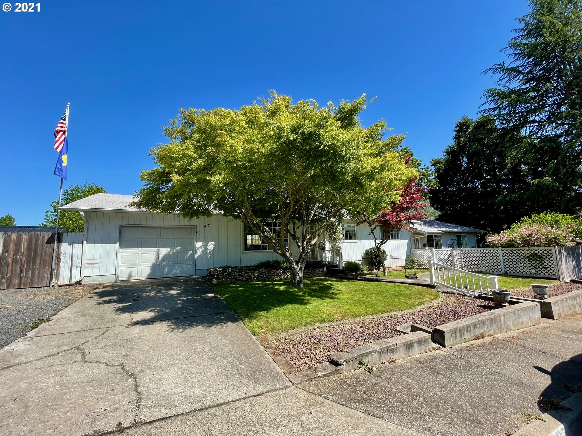 417 PLACER ST (1 of 21)