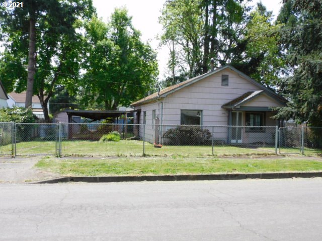 1521 ASH AVE (1 of 21)