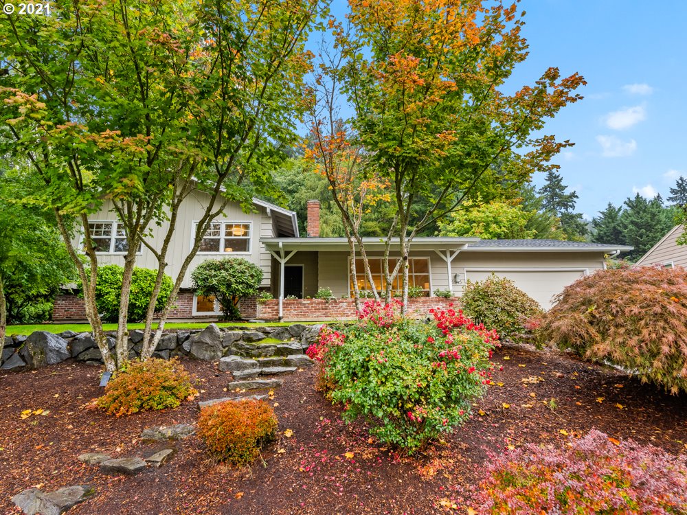 5545 SW DOWNS VIEW CT (1 of 32)