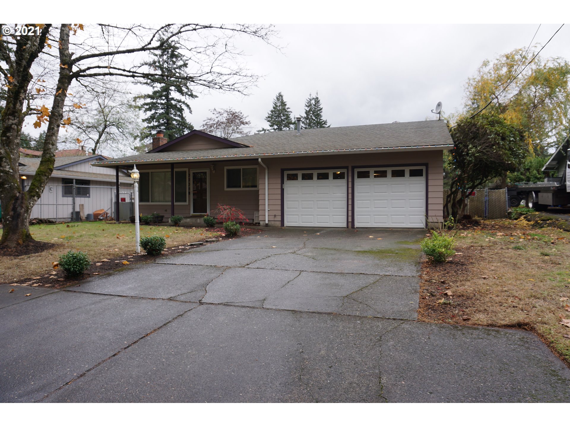 3235 SE 153RD AVE (1 of 20)