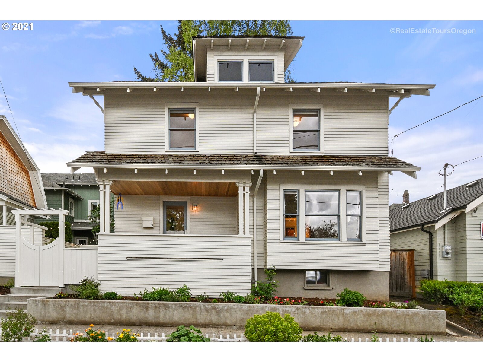 714 SE 35th AVE (1 of 32)