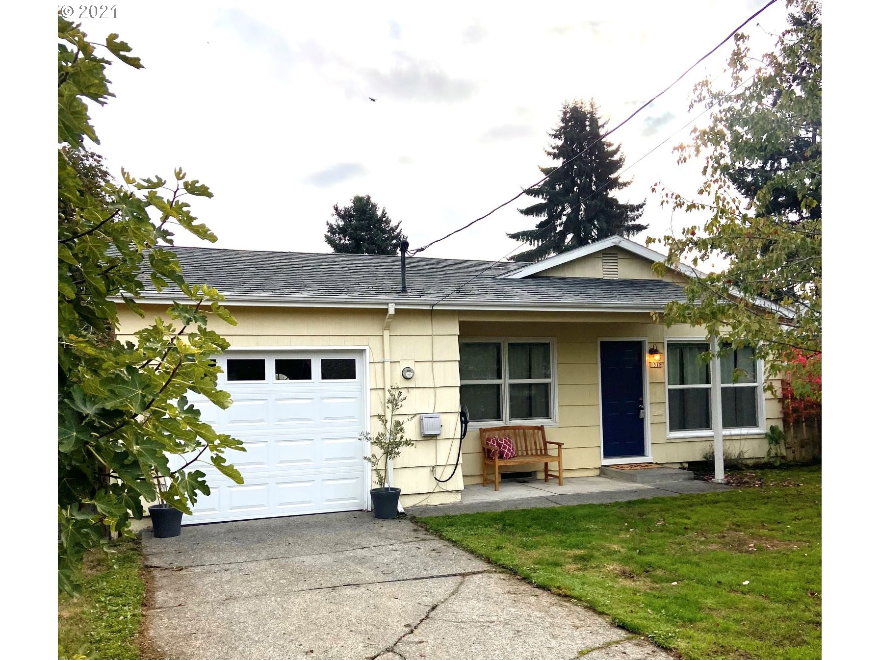 1518 SE 88TH AVE (1 of 28)