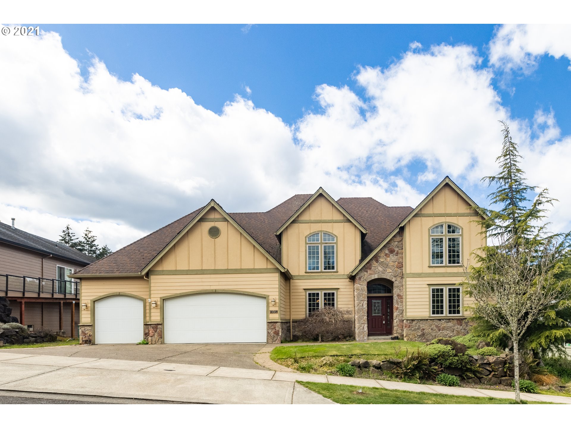 3358 EDGEVIEW LN (1 of 31)